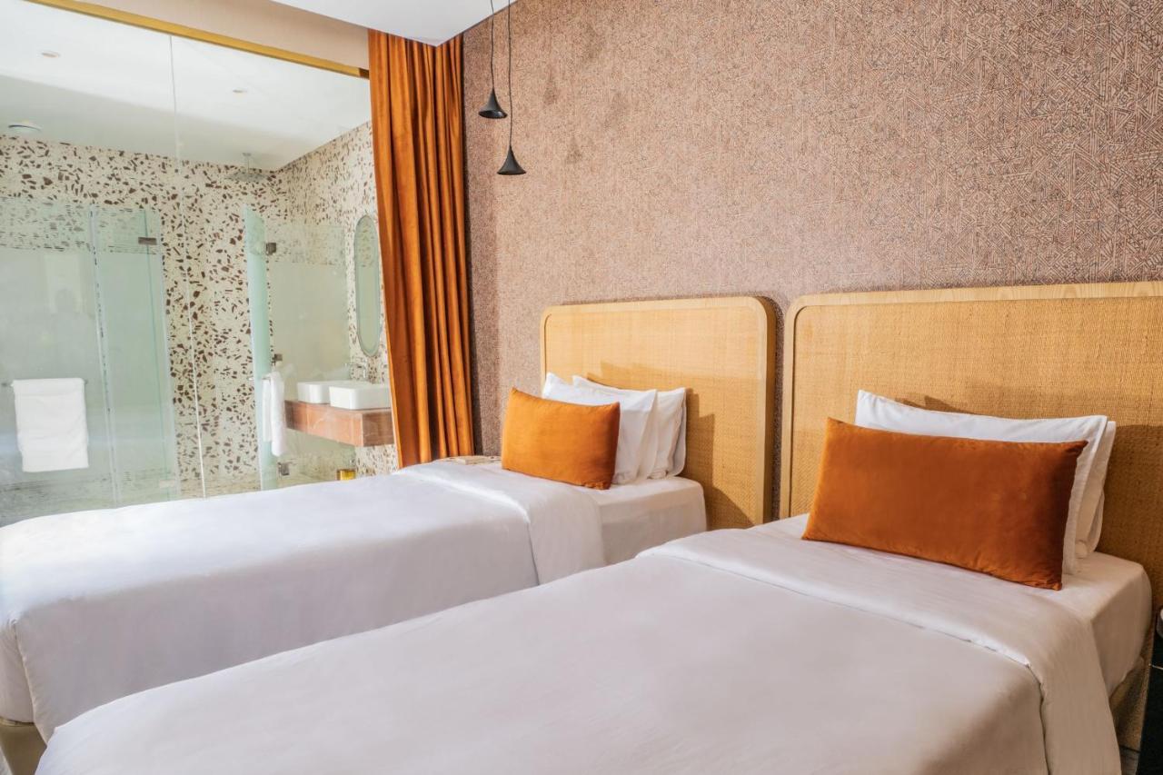 The House Hotel Al Khiran Esterno foto