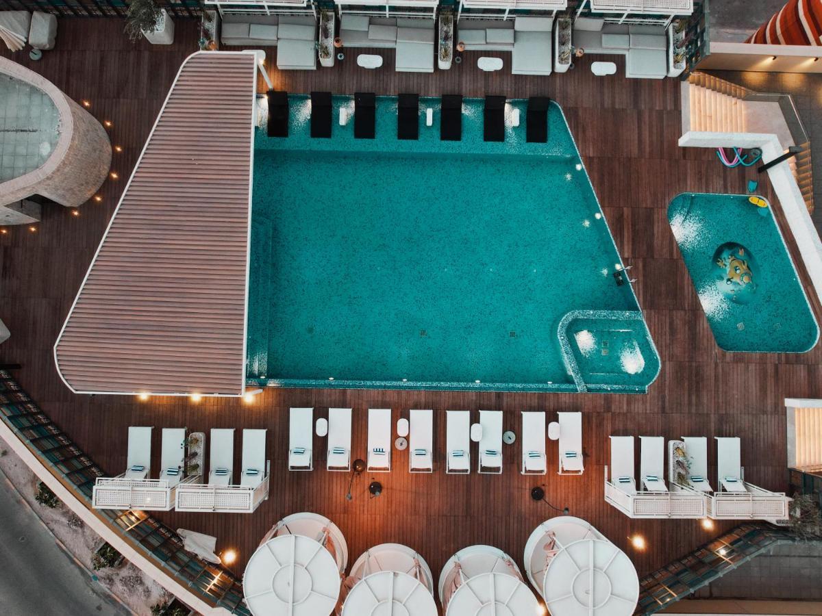 The House Hotel Al Khiran Esterno foto