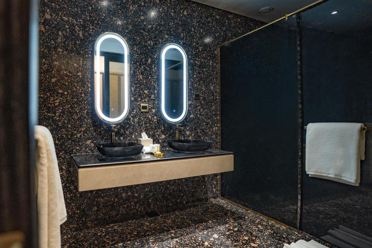 The House Hotel Al Khiran Esterno foto